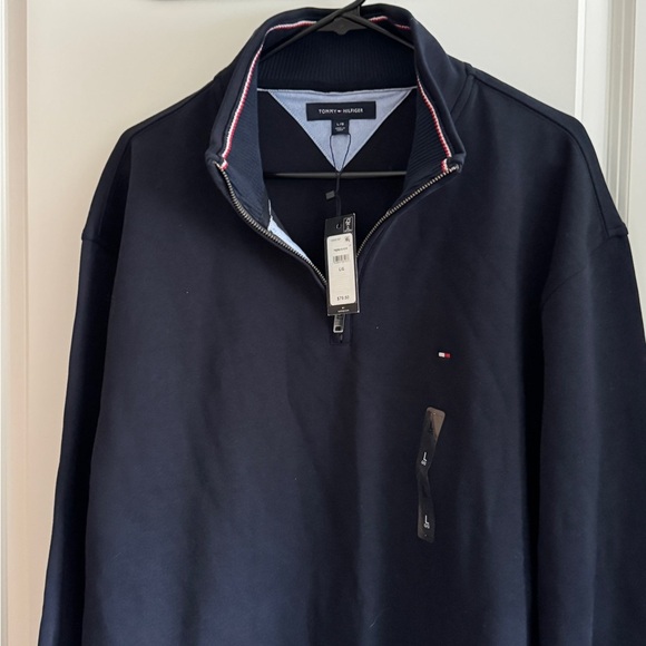 Tommy Hilfiger Navy Sweatshirt - Picture 5 of 9